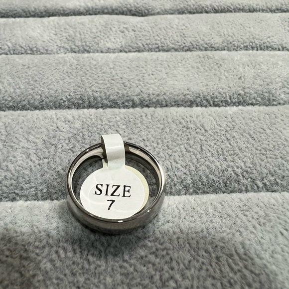 Stainless Steel Ring size 7 - Picture 4 of 6